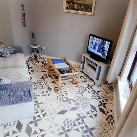 The Mews, Main St, Carrigart, F92Hc04 アパート